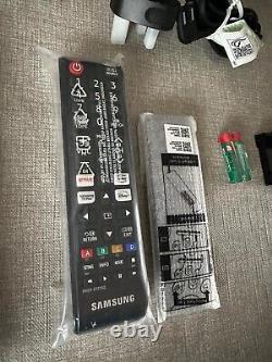 Samsung UE43CU8000 43 Inch LED 4K Ultra HD Smart TV Bluetooth WiFi New