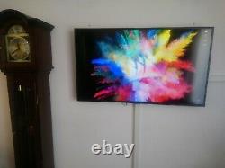 Samsung UE43TU7020KXXU 43 Inch 4K Ultra HD HDR Smart WiFi LED TV