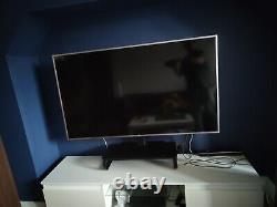 Samsung UE55MU6400 55 Inch Smart 4K Ultra HD HDR LED TV in Excellent Condition