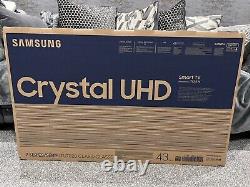Samsung UE43TU7020KXXU Téléviseur LED Smart 4K Ultra HD HDR de 43 pouces